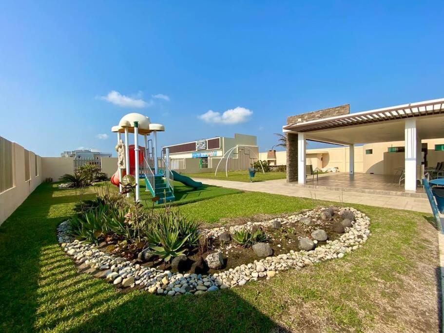 Victoria'S Beach House Heroica Heroica Alvarado Exterior foto